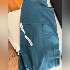 Lululemon align size 20 with pockets